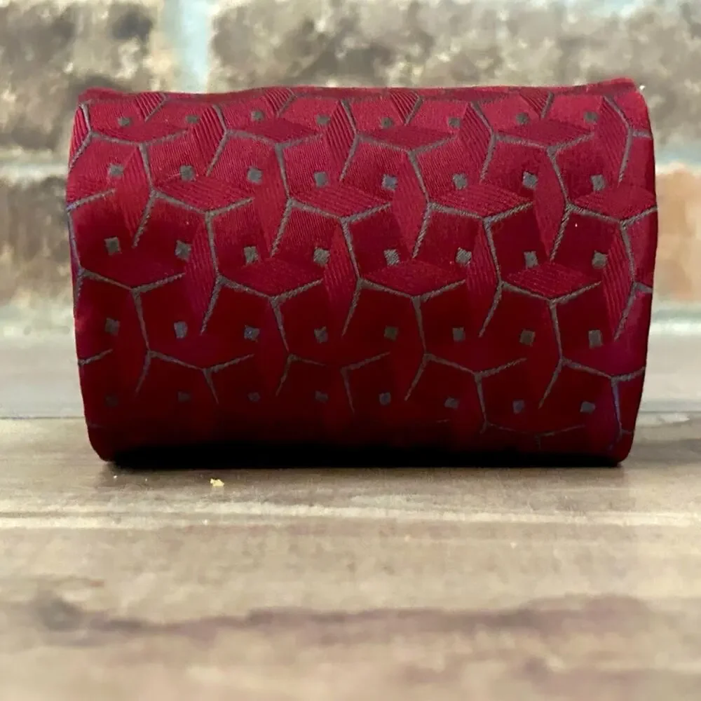 Giorgio Armani maroon wine 100% silk tie geometric pattern luxury men’s accent